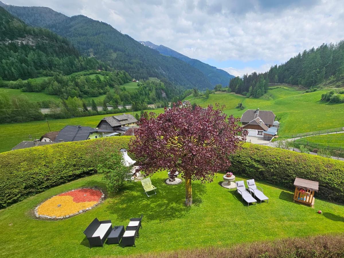 Haus Pfeifenberger Hotel Zederhaus Bagian luar foto